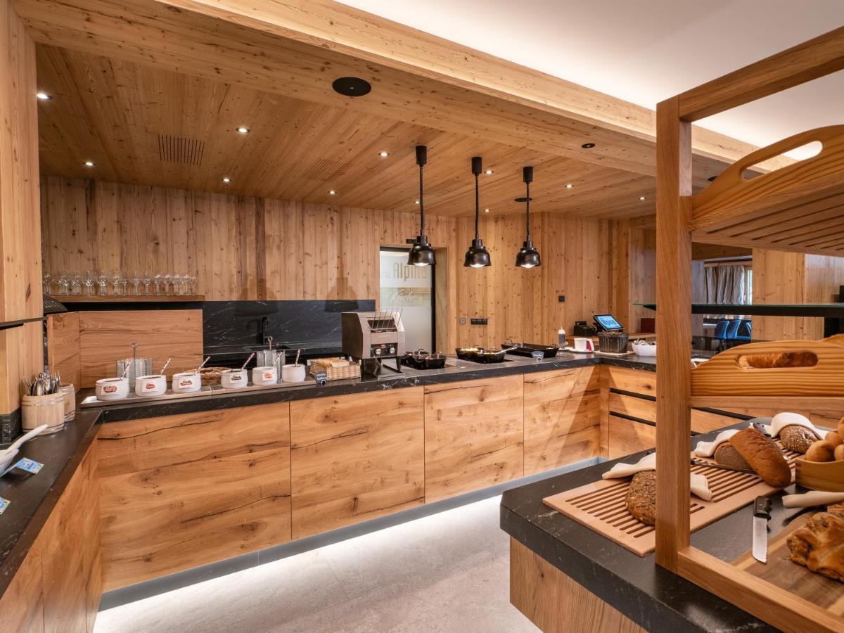 Hotel Alpina 4*